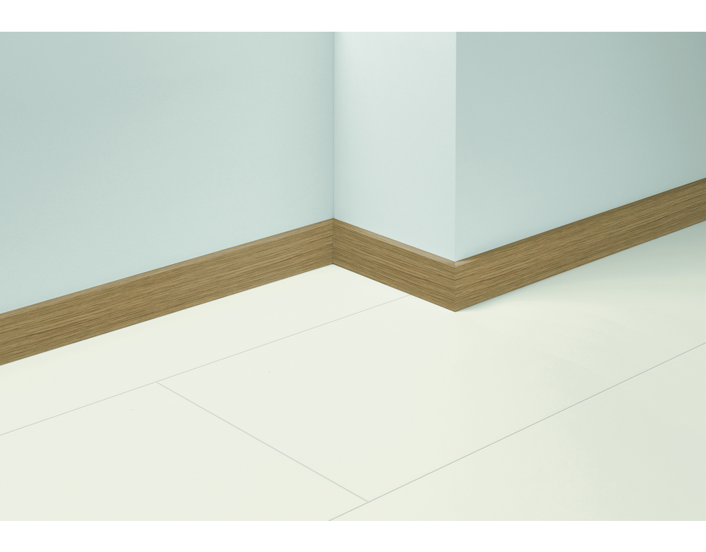 Sockelleiste SL18 Eiche D107 2570x70x16,5mm
