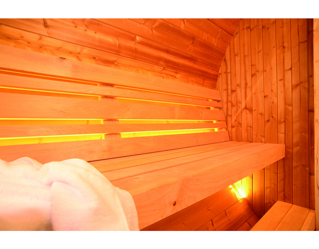 LED Beleuchtung für Saunafässer