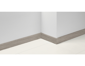 Sockelleiste SL 18 Eiche D037 (2570x70x16,5mm) Sockelleiste SL 18 Eiche D037 (2570x70x16,5mm)