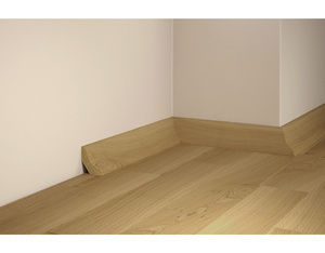 Furnierleiste DF-401 Eiche Natur versiegelt geschliffen 2500x26x26mm Furnierleiste DF-401 Eiche Natur versiegelt geschliffen 2500x26x26mm