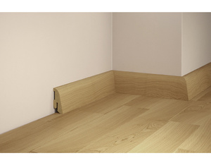 Furnierleiste SL-410 Eiche Natur versiegelt geschliffen 2500x40x18mm Furnierleiste SL-410 Eiche Natur versiegelt geschliffen 2500x40x18mm