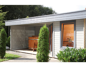 Nina 28-B mit Terrasse: Sprossenwand Nina 28-B mit Terrasse: Sprossenwand