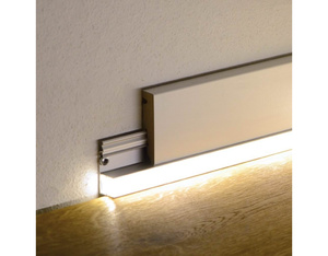 LED-Befestigungsschiene 2,4m silber, inkl. Dichtlippe LED-Befestigungsschiene 2,4m silber, inkl. Dichtlippe