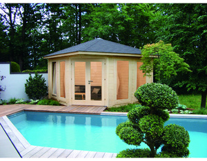 Gartenhaus Katrin 44-B mit schwarzen Rechteck-Dachschindeln und schwarzer Gartenhaus Katrin 44-B mit schwarzen Rechteck-Dachschindeln und schwarzer